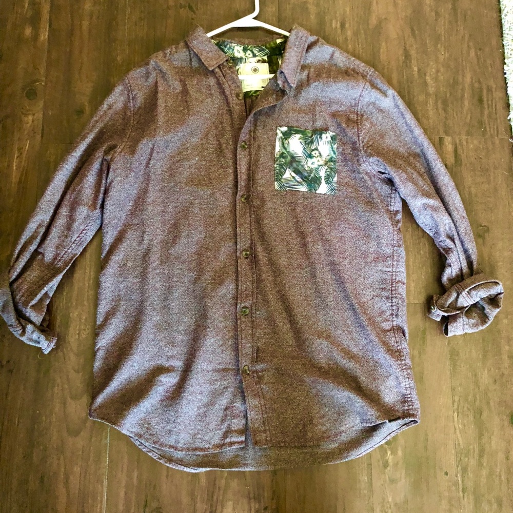 Pacsun On The Byas longline button up
